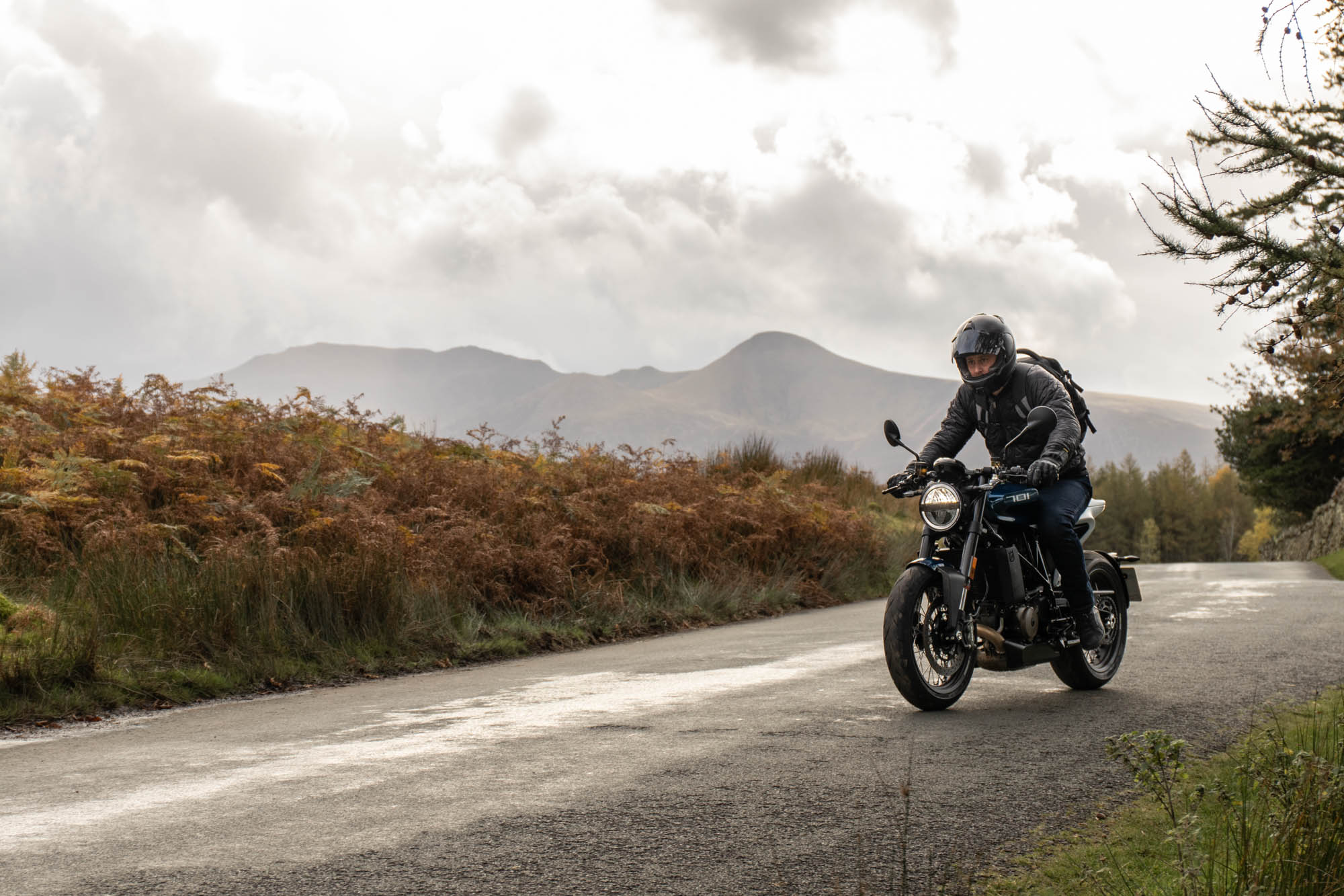 Best Motorcycle Gear for Autumn - Winter