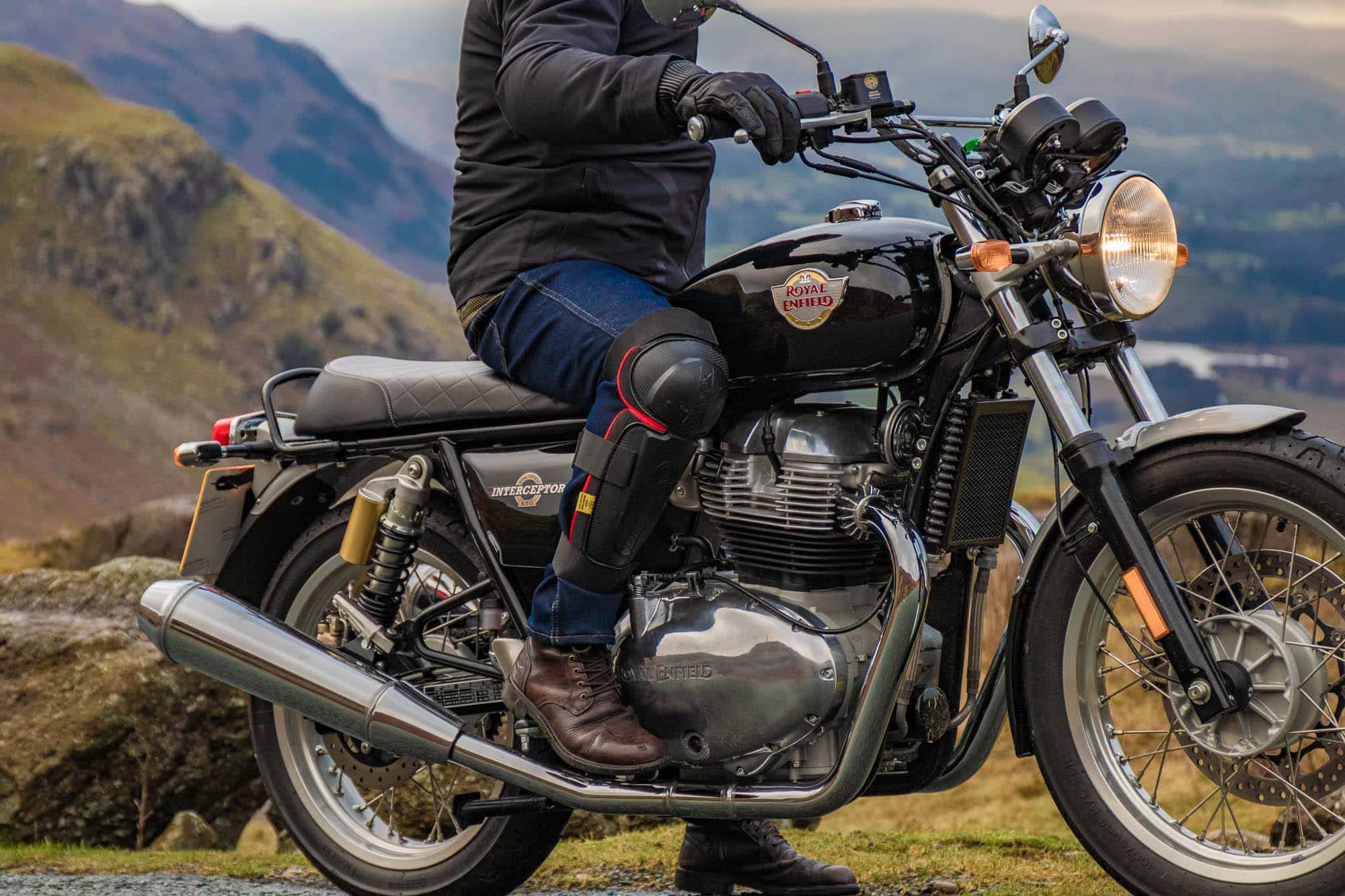 Royal Enfield Conqueror Knee Guard – built by KNOX