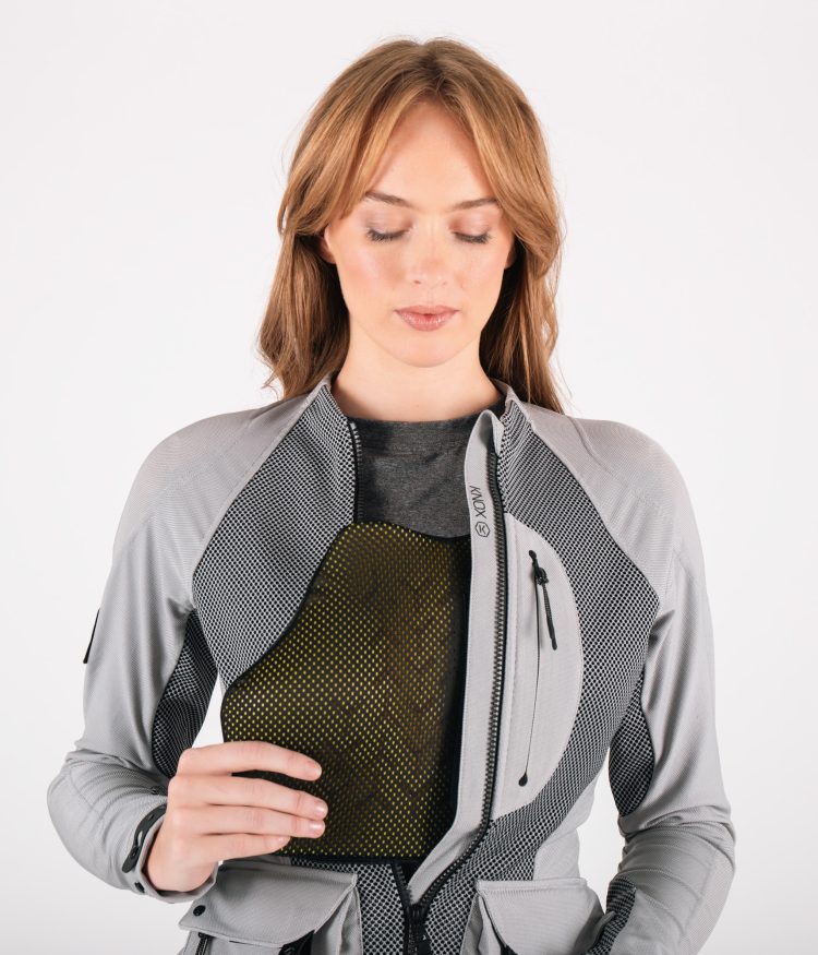 KNXMLChestWomenShirt_1