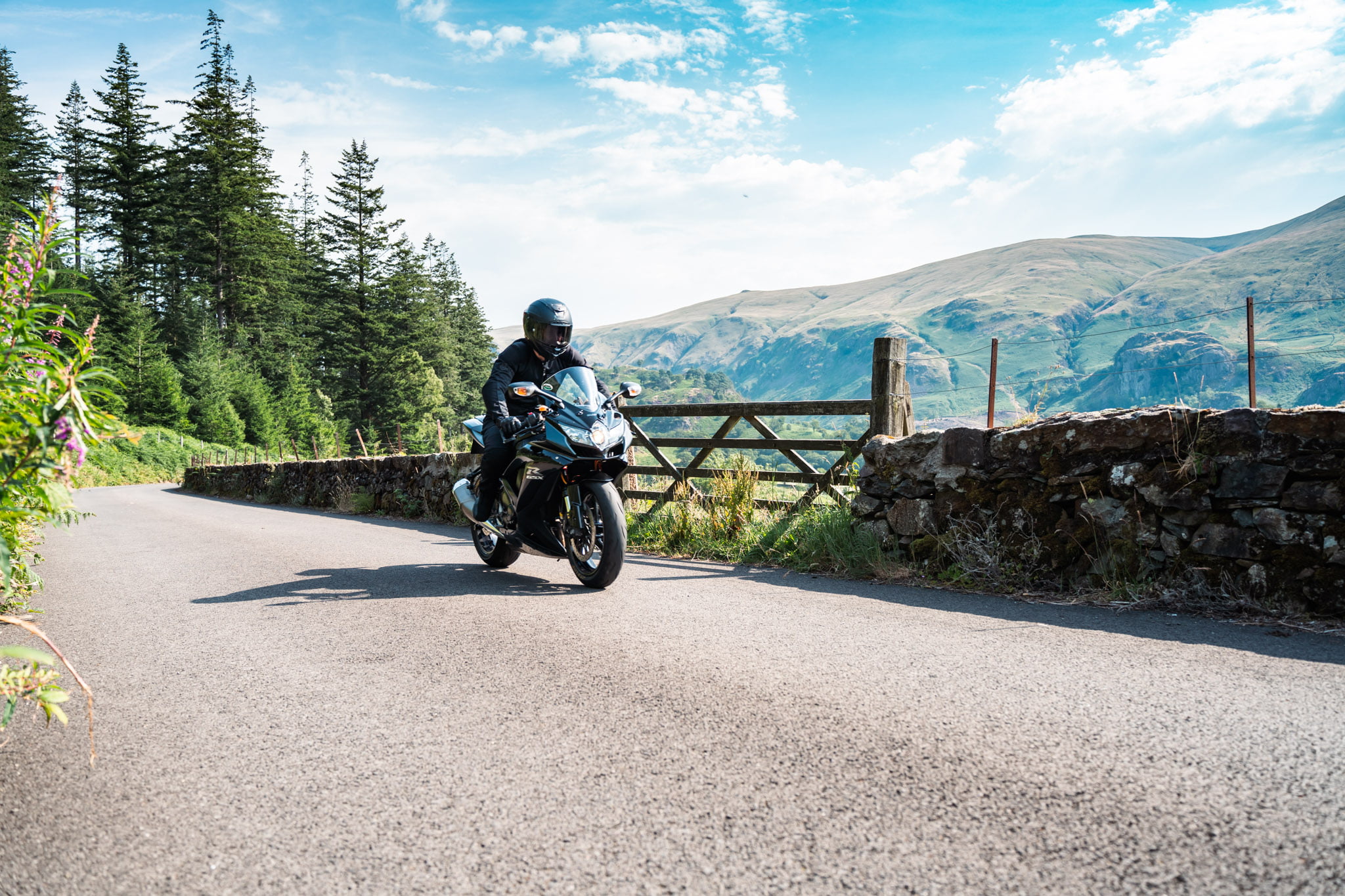 The best motorcycle gear for hot weather