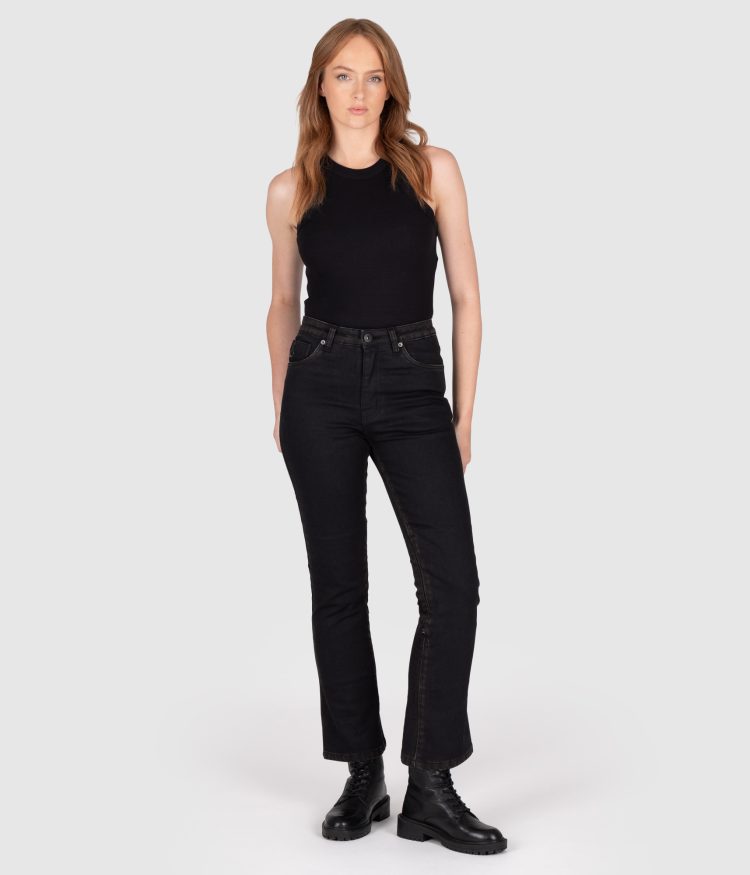 jeans_KNXCartmelWomenBlackShort_17