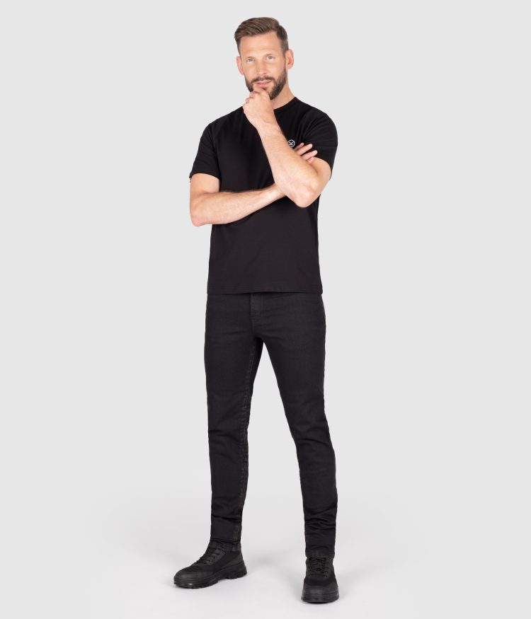 knox COLTON SLIM-TAPERED JEANS – BLACK Men's Colton Slim-Tapered Jeans – Black - Knox