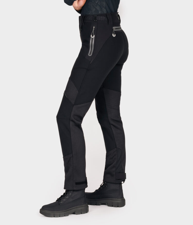 _Women's-Urbane-Pro-Move-Trouser---Black-(14)