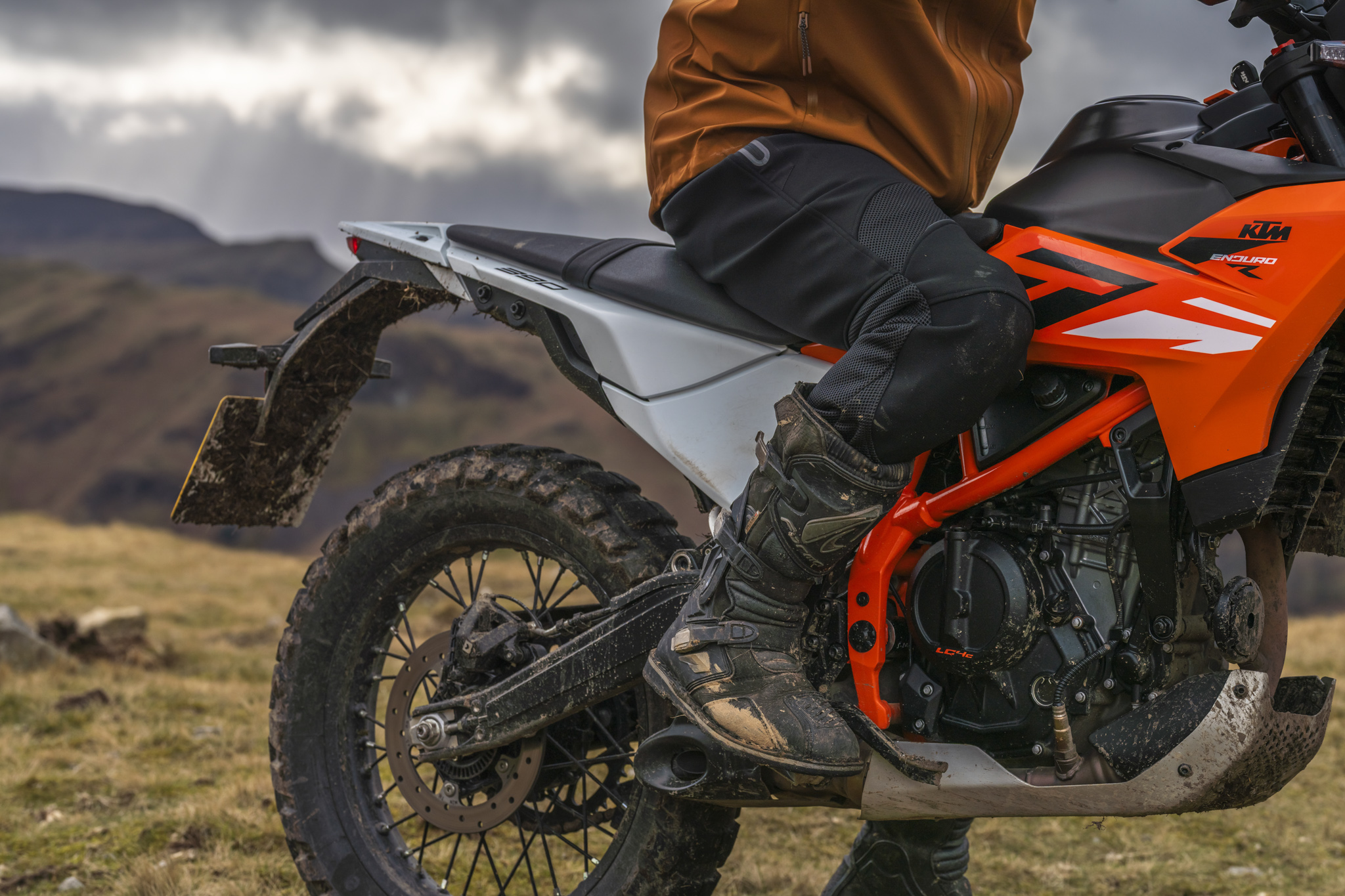 Urbane Pro Move Black Trousers (3)